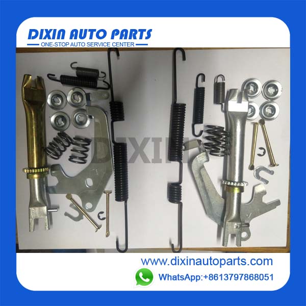 Land Cruiser Hiace car rear brake shoe slack adjuster kit 04943-25020 